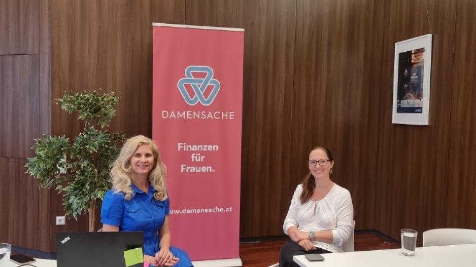 Webinaraufnahme zu Führung in Teilzeit Marietta Babos und Sigrid Uray-Esterer im Studio zur Aufnahme des Webinars Führung in Teilzeit