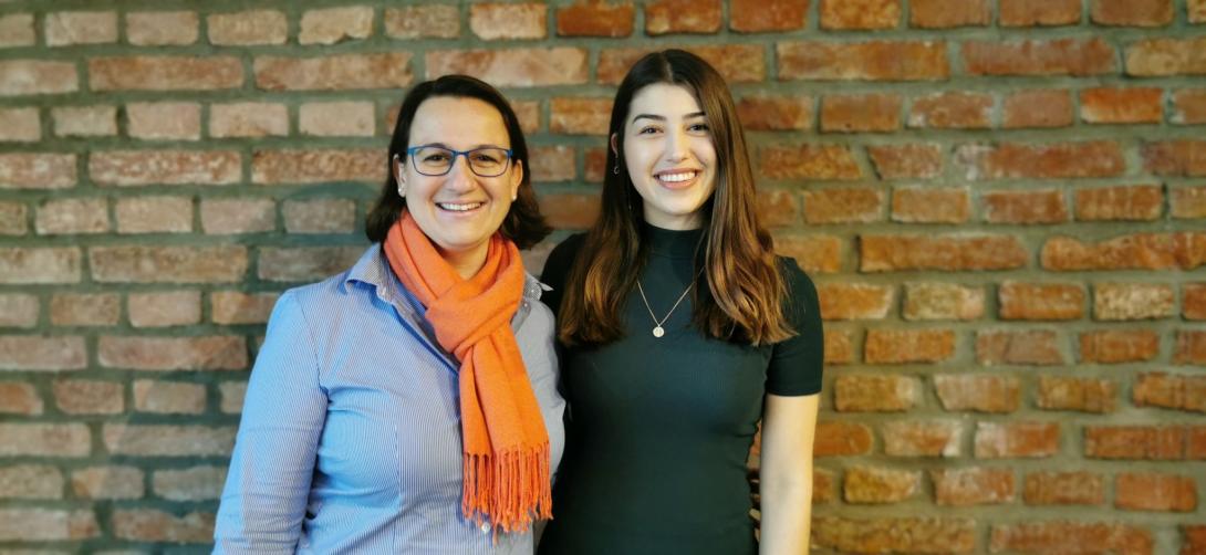 Beate Diesslbacher und Nadine Linner teilen sich das Office Mangement bei Drehm Pharma im Jobsahring